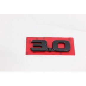 EMBLEMA '3.0' HILUX 05/ 15 BLACK PIANO